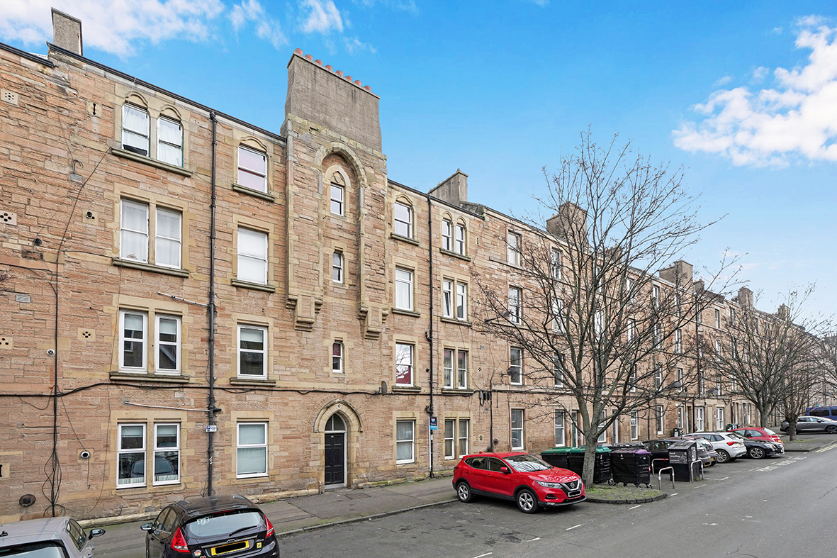 36 (2f3), Balfour Street, Edinburgh, EH6 5EP