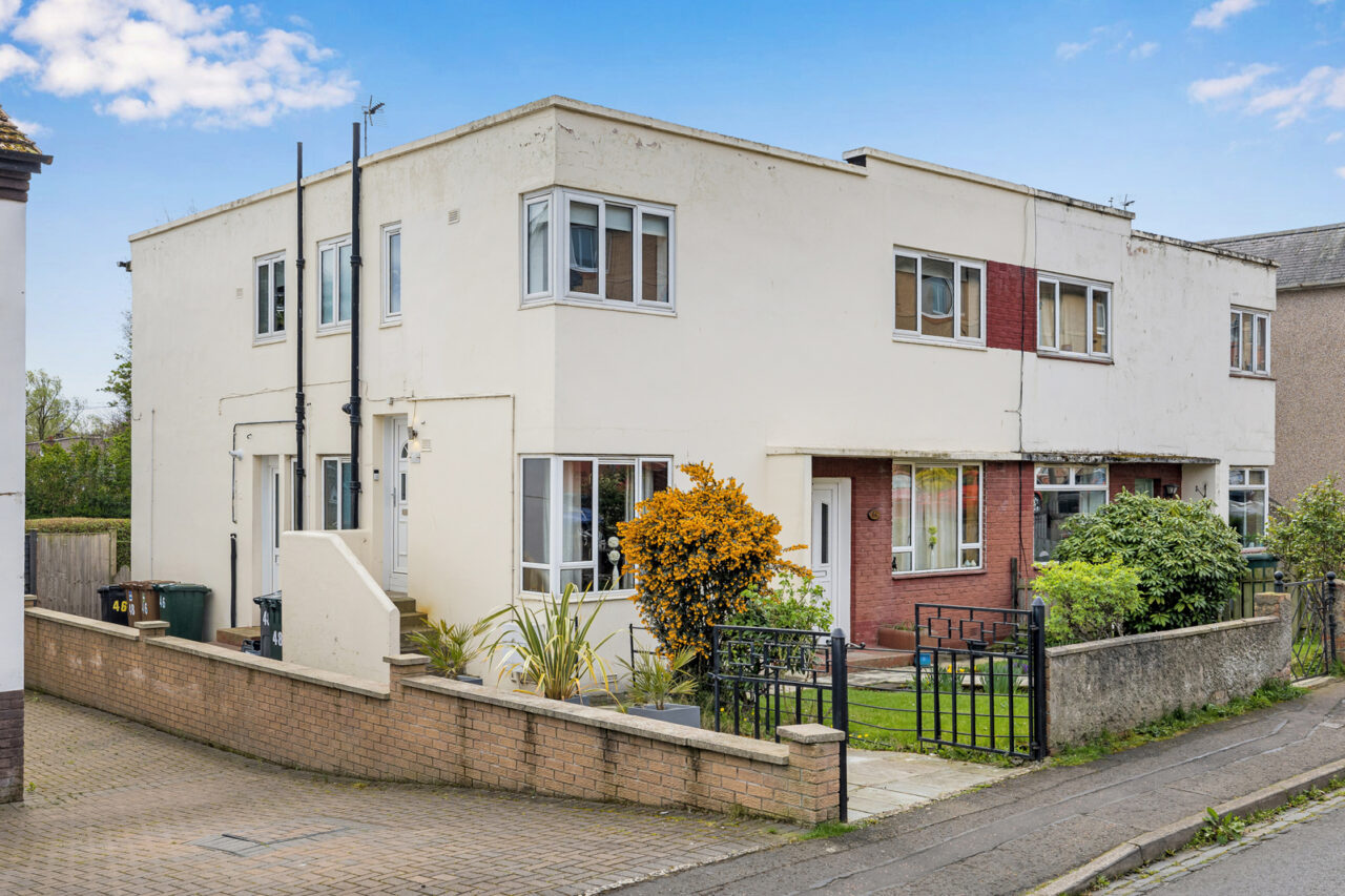 48 Northfield Farm Avenue, Edinburgh, EH8 7QN