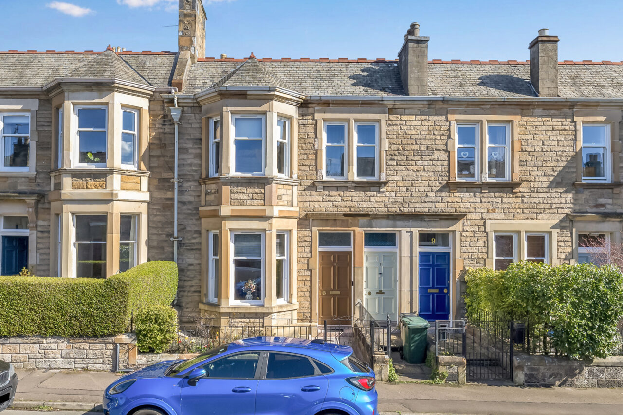 5 Lixmount Avenue, Edinburgh, EH5 3EW